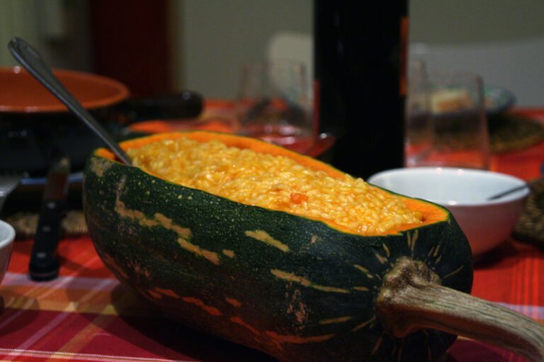 Risotto alla zucca dentro una zucca